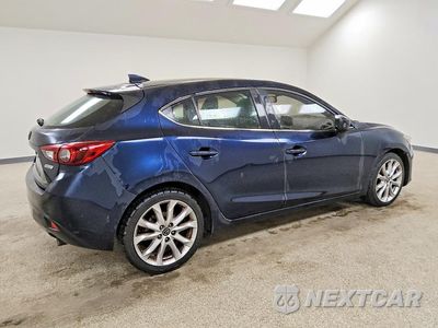 Trzecie zdjęcie samochodu z tyłu: 2016 MAZDA 3 GRAND TOURING VIN:JM1BM1N34G1310789 - miniatura