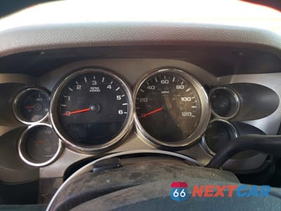 Zdjęcie 9 z 12 samochodu: 2009 CHEVROLET SILVERADO K2500 HEAVY DUTY VIN:1GCHK49K99E148544 - miniatura