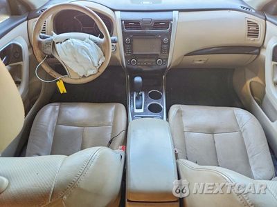 Zdjęcie 8 z 12 samochodu: 2015 NISSAN ALTIMA 2.5 SL VIN:1N4AL3AP6FN354180 - miniatura