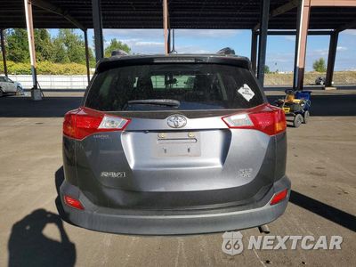 Zdjęcie 6 z 13 samochodu: 2015 TOYOTA RAV4 XLE VIN:JTMRFREV1FD101645 - miniatura