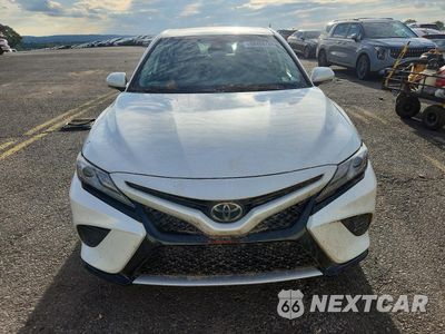 Piąte zdjęcie samochodu w środku: 2019 TOYOTA CAMRY XSE VIN:4T1B61HK1KU787437 - miniatura