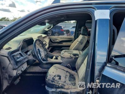 Zdjęcie 13 z 14 samochodu: 2021 CHEVROLET TAHOE K1500 Z71 VIN:1GNSKPKD8MR387658 - miniatura