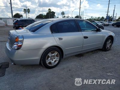 Trzecie zdjęcie samochodu z tyłu: 2004 NISSAN ALTIMA 2.5 VIN:1N4AL11D04C191951 - miniatura