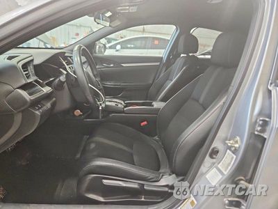 Zdjęcie 7 z 12 samochodu: 2019 HONDA CIVIC SPORT VIN:19XFC2F82KE030251 - miniatura