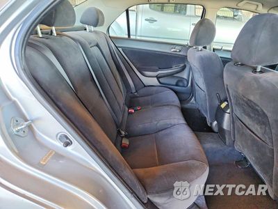 Zdjęcie 10 z 12 samochodu: 2004 HONDA ACCORD EX VIN:JHMCM56714C026094 - miniatura