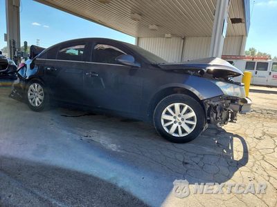 Czwarte zdjęcie samochodu z boku: 2011 CHEVROLET CRUZE LS VIN:1G1PC5SH8B7146848 - miniatura