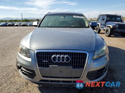 Piąte zdjęcie samochodu w środku: 2011 AUDI Q5 PREMIUM PLUS VIN:WA1LFAFP1BA066070 - miniatura