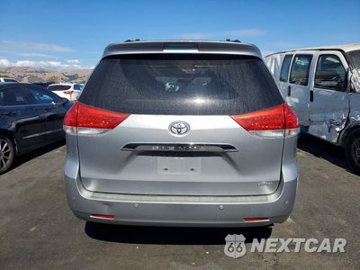 Zdjęcie 6 z 13 samochodu: 2011 TOYOTA SIENNA LIMITED 7-PASSENGER VIN:5TDYK3DC7BS131090 - miniatura