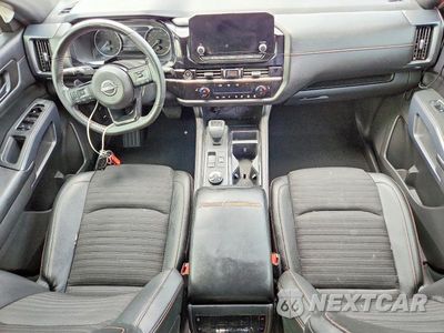 Zdjęcie 8 z 13 samochodu: 2023 NISSAN PATHFINDER SV VIN:5N1DR3BD2PC225033 - miniatura