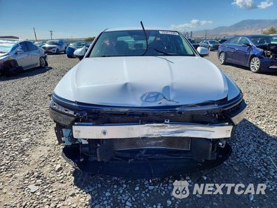Piąte zdjęcie samochodu w środku: 2025 HYUNDAI SONATA SEL VIN:KMHL64JA8SA472644 - miniatura