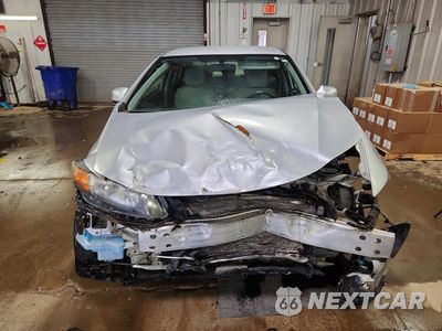 Piąte zdjęcie samochodu w środku: 2012 HONDA CIVIC LX VIN:2HGFB2F5XCH303050 - miniatura