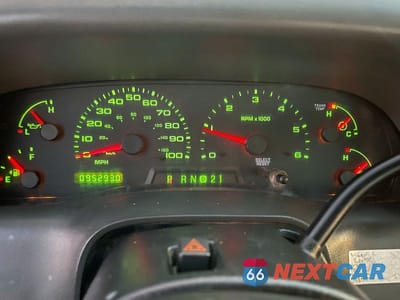 Zdjęcie 8 z 10 samochodu: 2003 FORD F350 SUPER DUTY VIN:1FDWF36S13EA38634 - miniatura