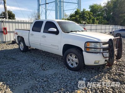 Czwarte zdjęcie samochodu z boku: 2011 CHEVROLET SILVERADO K1500 LT VIN:3GCPKSE32BG317350 - miniatura