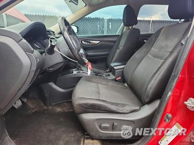 Zdjęcie 7 z 14 samochodu: 2017 NISSAN ROGUE SV VIN:JN8AT2MT7HW392340 - miniatura
