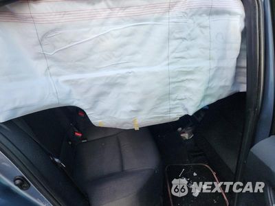 Zdjęcie 10 z 12 samochodu: 2020 TOYOTA COROLLA LE VIN:JTDEPRAE7LJ066933 - miniatura