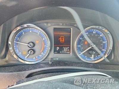 Zdjęcie 9 z 13 samochodu: 2018 TOYOTA COROLLA LE VIN:5YFBURHE6JP819829 - miniatura