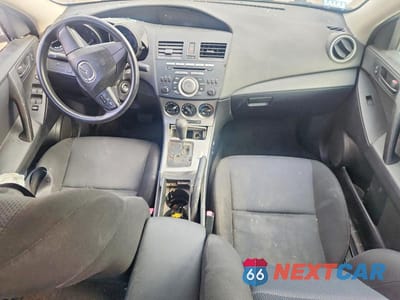 Zdjęcie 8 z 12 samochodu: 2011 MAZDA 3 I VIN:JM1BL1UG8B1408207 - miniatura