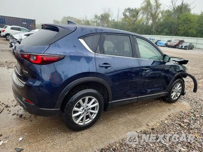 Trzecie zdjęcie samochodu z tyłu: 2023 MAZDA CX-5 PREFERRED VIN:JM3KFBCM2P0169570 - miniatura