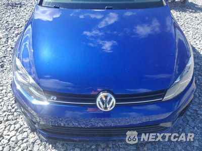 Zdjęcie 11 z 12 samochodu: 2018 VOLKSWAGEN GOLF R VIN:WVWWF7AUXJW098200 - miniatura