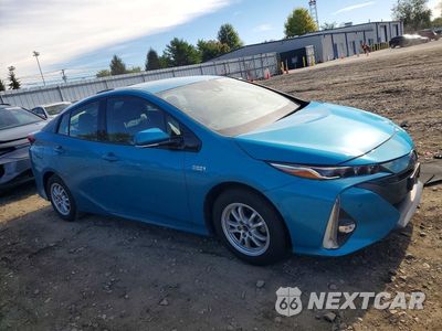 Czwarte zdjęcie samochodu z boku: 2018 TOYOTA PRIUS PRIME ADVANCED VIN:JTDKARFP4J3078103 - miniatura