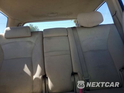 Zdjęcie 10 z 13 samochodu: 2005 TOYOTA HIGHLANDER BASE VIN:JTEEP21A850087184 - miniatura