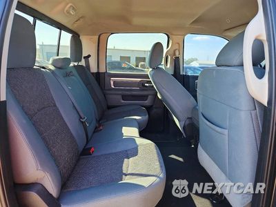 Zdjęcie 10 z 12 samochodu: 2018 RAM 1500 SLT VIN:3C6RR7LG9JG230705 - miniatura