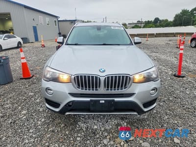 Piąte zdjęcie samochodu w środku: 2015 BMW X3 XDRIVE28I VIN:5UXWX9C57F0D56358 - miniatura