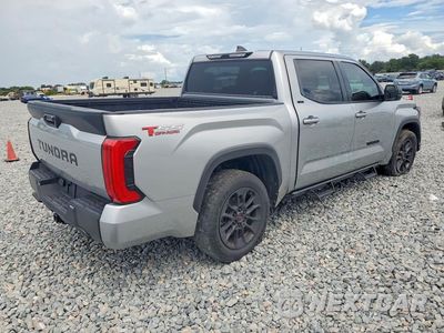Trzecie zdjęcie samochodu z tyłu: 2024 TOYOTA TUNDRA SR5 VIN:5TFLA5AB8RX031511 - miniatura