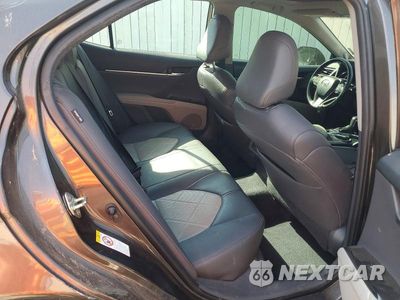 Zdjęcie 10 z 13 samochodu: 2018 TOYOTA CAMRY XLE VIN:4T1B11HK0JU155350 - miniatura