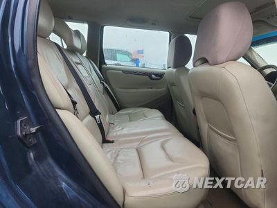 Zdjęcie 11 z 13 samochodu: 2007 VOLVO V70 2.5T VIN:YV1SW592772644855 - miniatura