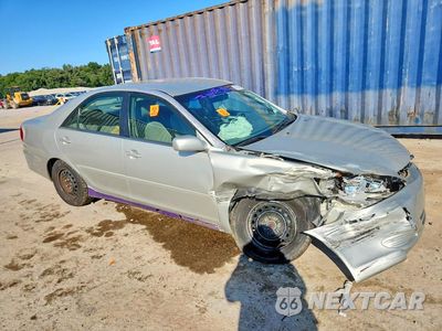 Czwarte zdjęcie samochodu z boku: 2003 TOYOTA CAMRY LE VIN:4T1BE32K03U758519 - miniatura