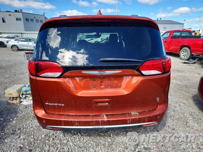 Zdjęcie 6 z 13 samochodu: 2018 CHRYSLER PACIFICA TOURING L PLUS VIN:2C4RC1EG8JR248143 - miniatura