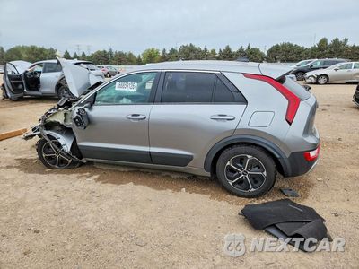 Drugie zdjęcie samochodu z przodu: 2023 KIA NIRO LX VIN:KNDCP3LE8P5065614 - miniatura