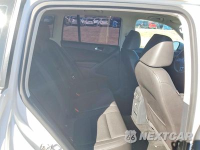 Zdjęcie 10 z 12 samochodu: 2016 VOLKSWAGEN TIGUAN S VIN:WVGBV7AX3GW515060 - miniatura