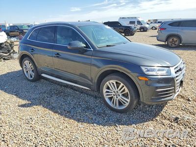 Czwarte zdjęcie samochodu z boku: 2019 AUDI Q5 PREMIUM PLUS VIN:WA1BNAFY5K2141435 - miniatura
