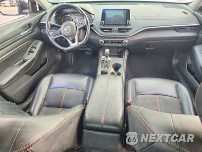Zdjęcie 8 z 13 samochodu: 2019 NISSAN ALTIMA SR VIN:1N4BL4CV2KC151685 - miniatura