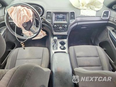 Zdjęcie 8 z 13 samochodu: 2018 JEEP GRAND CHEROKEE LAREDO VIN:1C4RJFAG9JC352884 - miniatura
