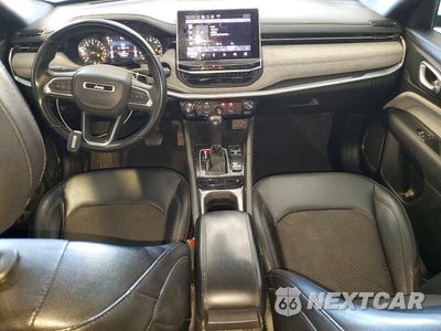Zdjęcie 8 z 12 samochodu: 2024 JEEP COMPASS LATITUDE VIN:3C4NJDBN1RT607852 - miniatura