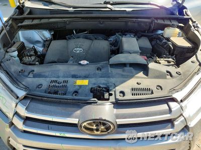 Zdjęcie 12 z 13 samochodu: 2018 TOYOTA HIGHLANDER XLE VIN:5TDKZRFH2JS271446 - miniatura