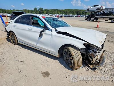 Czwarte zdjęcie samochodu z boku: 2018 MERCEDES-BENZ C 300 VIN:55SWF4JB8JU262396 - miniatura