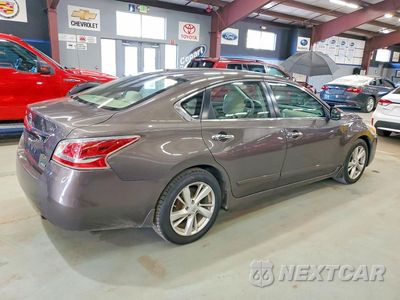 Trzecie zdjęcie samochodu z tyłu: 2013 NISSAN ALTIMA VIN:1N4AL3AP8DC294783 - miniatura