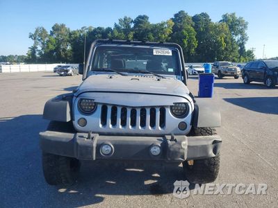 Piąte zdjęcie samochodu w środku: 2013 JEEP WRANGLER UNLIMITED SPORT VIN:1C4BJWDG2DL667818 - miniatura