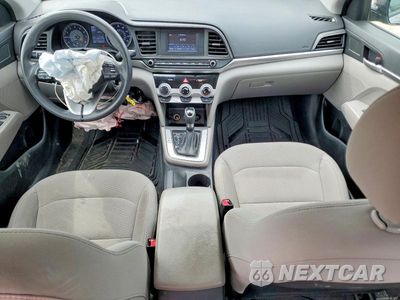 Zdjęcie 8 z 12 samochodu: 2019 HYUNDAI ELANTRA SE VIN:5NPD74LF5KH436563 - miniatura