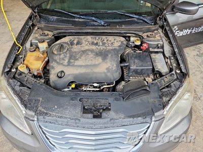 Zdjęcie 11 z 12 samochodu: 2012 CHRYSLER 200 TOURING VIN:1C3CCBBG8CN240225 - miniatura