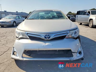 Piąte zdjęcie samochodu w środku: 2012 TOYOTA CAMRY HYBRID XLE VIN:4T1BD1FK8CU042677 - miniatura