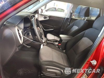 Zdjęcie 7 z 13 samochodu: 2023 KIA SOUL LX VIN:KNDJ23AU1P7850321 - miniatura