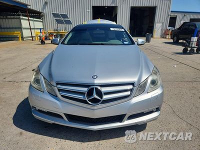 Piąte zdjęcie samochodu w środku: 2010 MERCEDES-BENZ E 350 VIN:WDDKJ5GBXAF037748 - miniatura