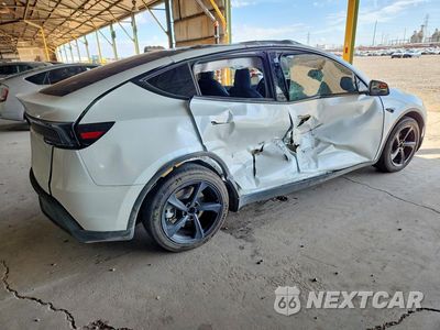 Trzecie zdjęcie samochodu z tyłu: 2026 TESLA MODEL Y VIN:7SAYGDED0TF416298 - miniatura