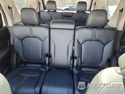 Zdjęcie 10 z 13 samochodu: 2024 HONDA PILOT TOURING VIN:5FNYG1H77RB027359 - miniatura
