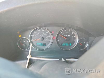 Zdjęcie 9 z 13 samochodu: 2007 JEEP COMMANDER LIMITED VIN:1J8HG58287C534043 - miniatura